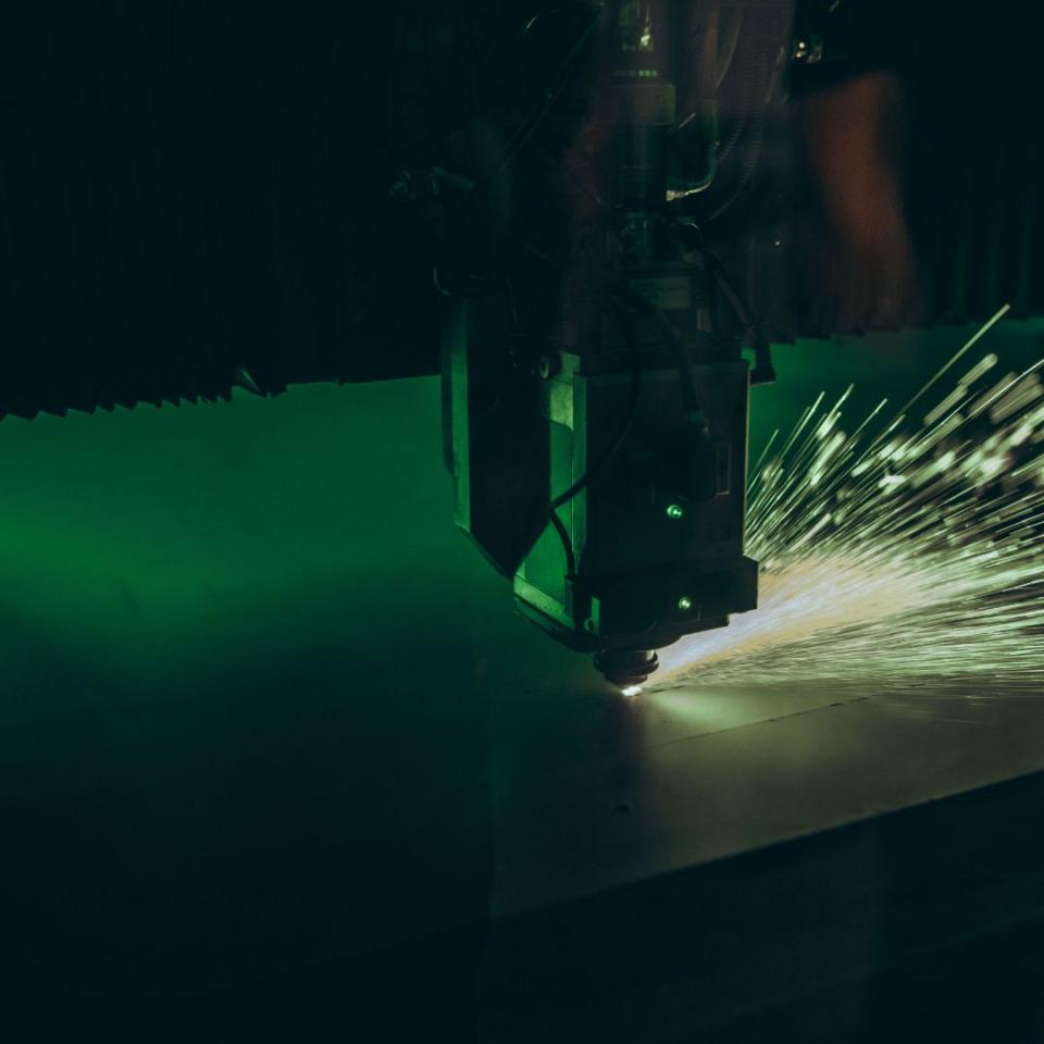 4 Reasons Businesses Should Avail Laser Cutting Service