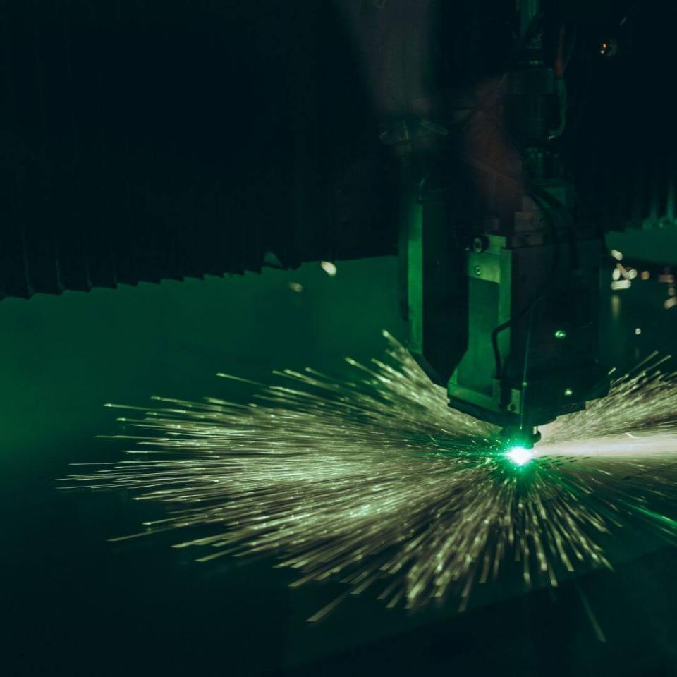 How Are Laser Cutting Services Reshaping Manufacturing Industry?